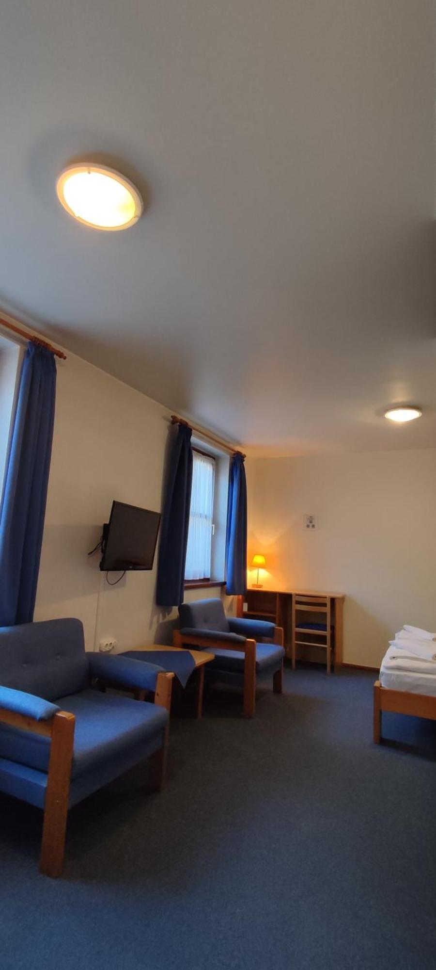 Hotel Adler Panzio Budaörs Esterno foto